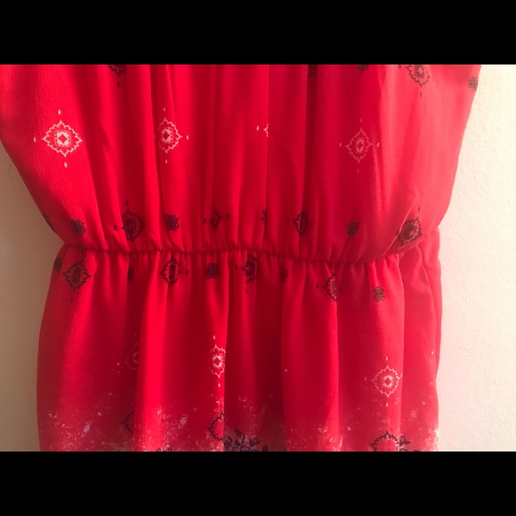 Dress - Picture 2 of 4